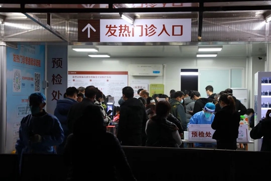 春节会有第二波疫情吗?聚会能喝酒吗?“德尔塔克戎”是什么情况?吴尊友最新研判